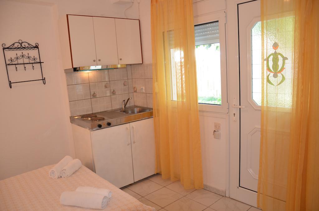 Chrisi Akti Hotel Skala Potamia  Phòng bức ảnh